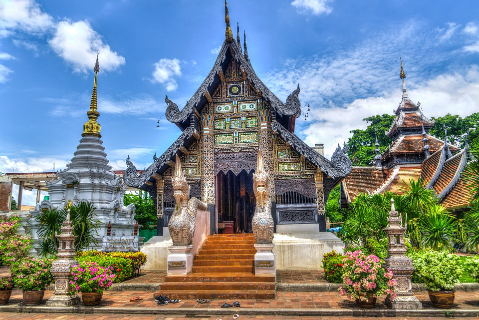 Quels lieux faut-il absolument visiter pendant votre voyage en Thailande ?