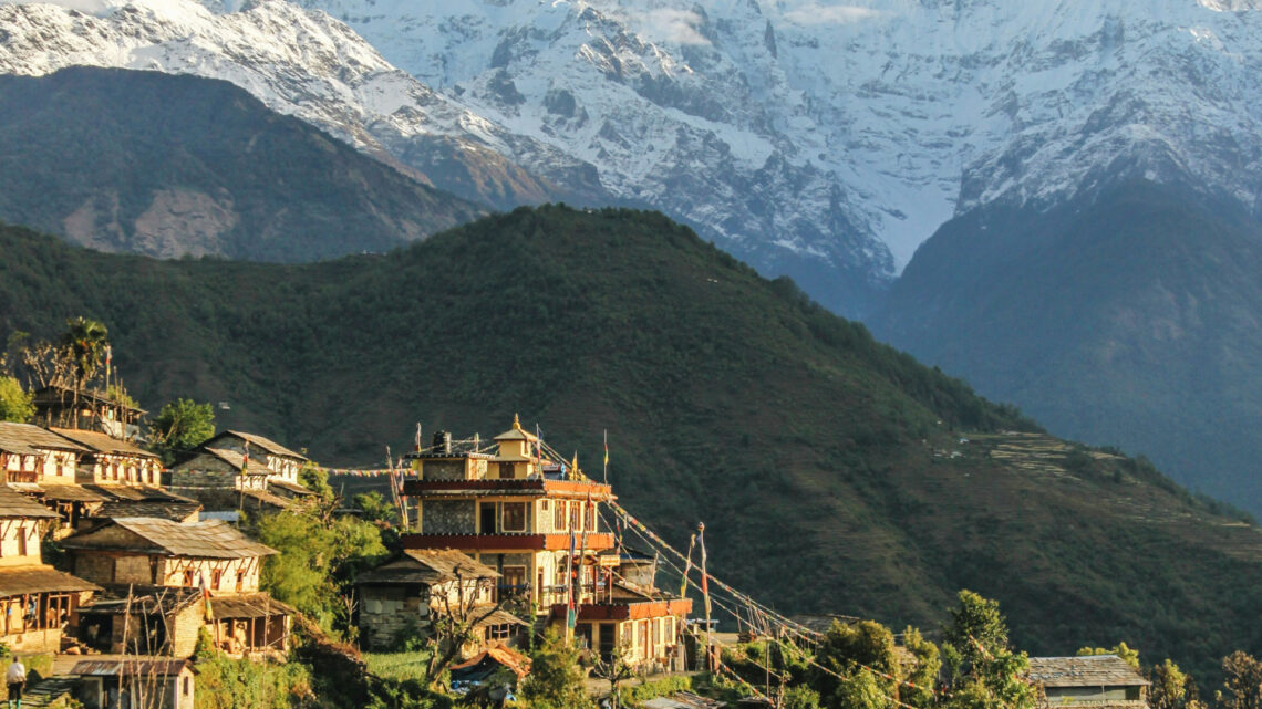 Voyage personnalisé au Népal : entre aventure, culture et paysages himalayens